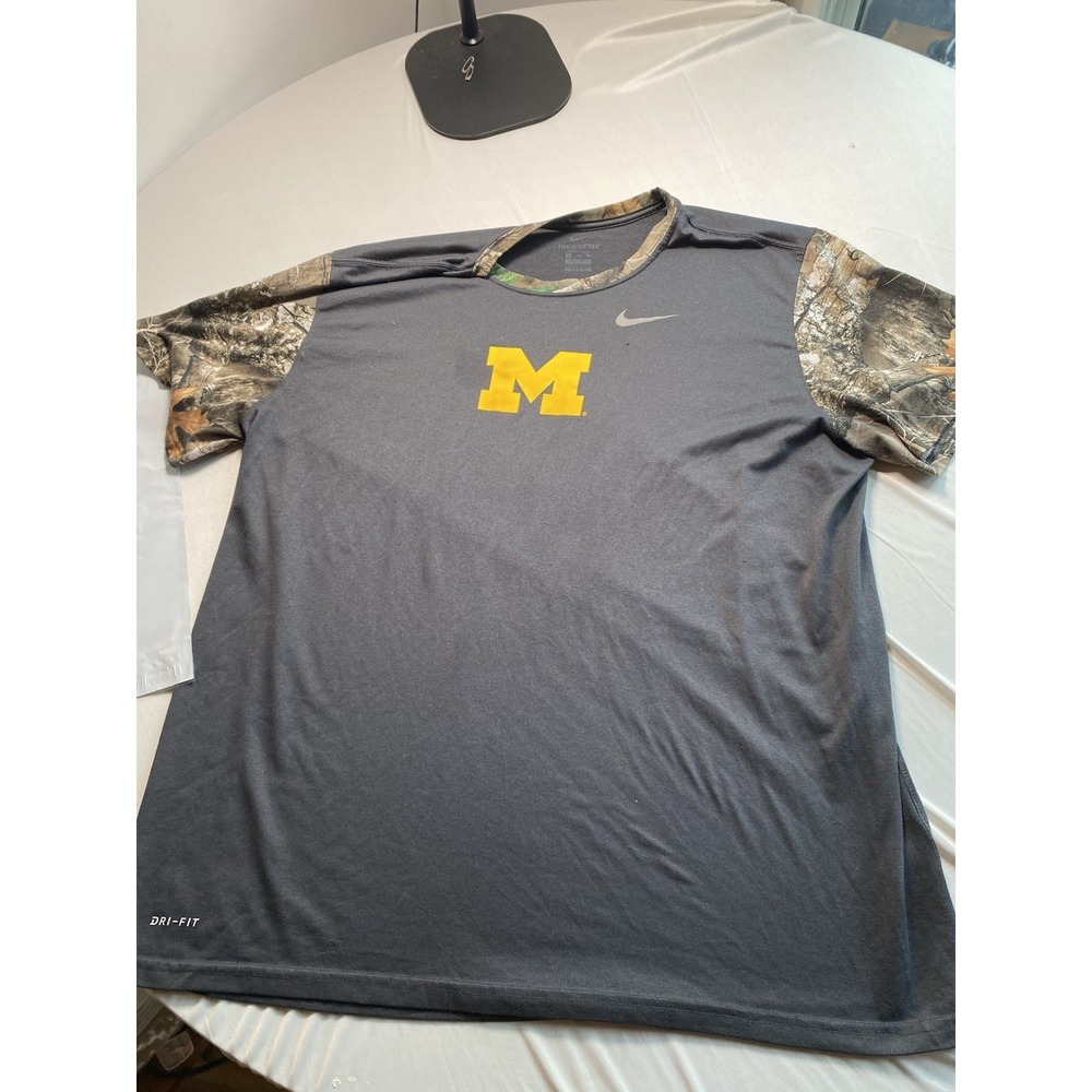 Nike Michigan Wolverines Dri-FIT Shirt XXL Grey Realtree Camo Gameday Tee